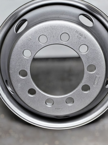 Better 6.75x17.5 10x225 26 мм. ET135 D176 